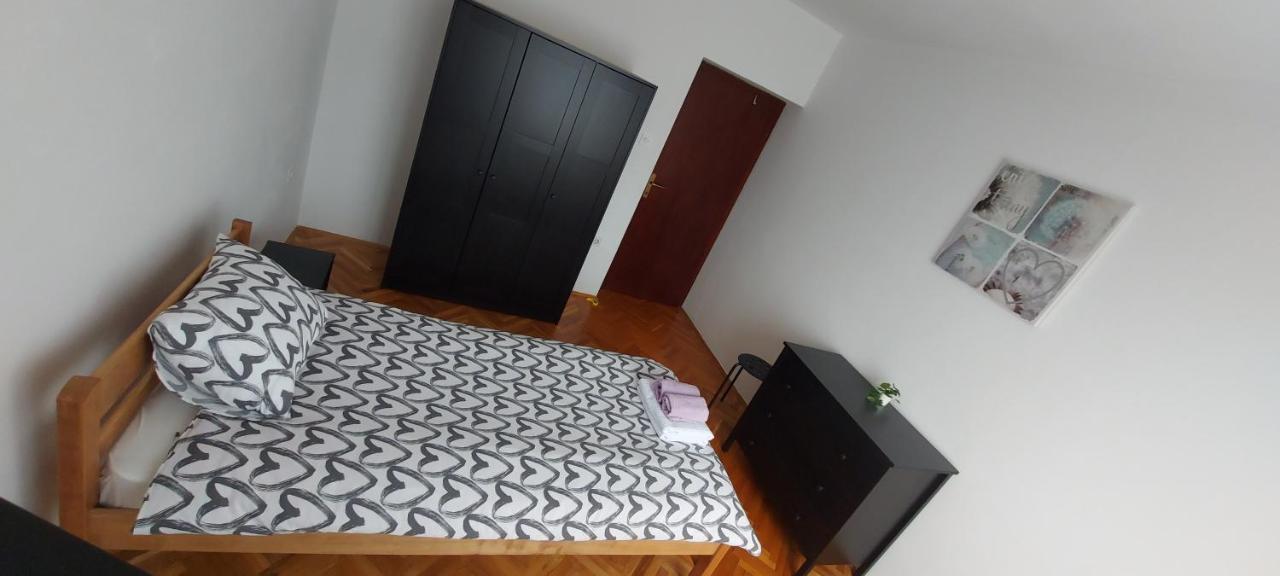 Apartments Valiza III Large Apartment - 3 Bedrooms And Parking Space I Apartments Valiza IV Senj  Ngoại thất bức ảnh